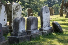 Uncover Your Ancestry: Access Free Burial Records Online